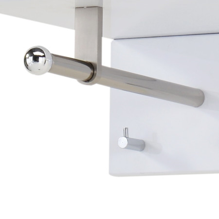 Wall hanger in white color (#1043)