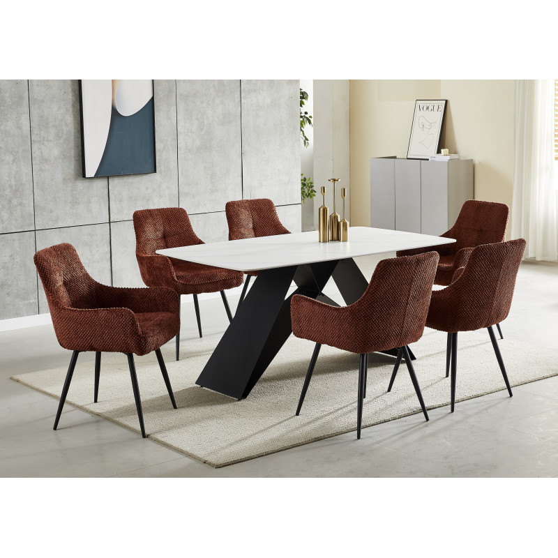 Dining table (#2415)