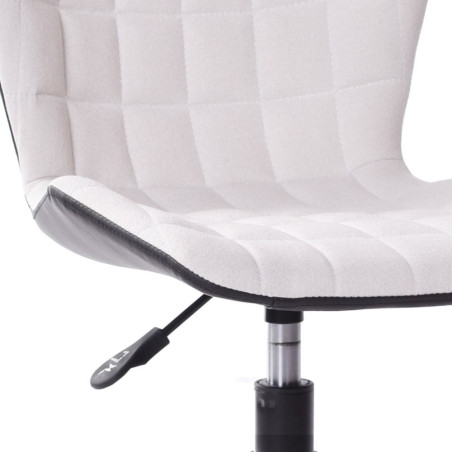 Office chair (#2489)