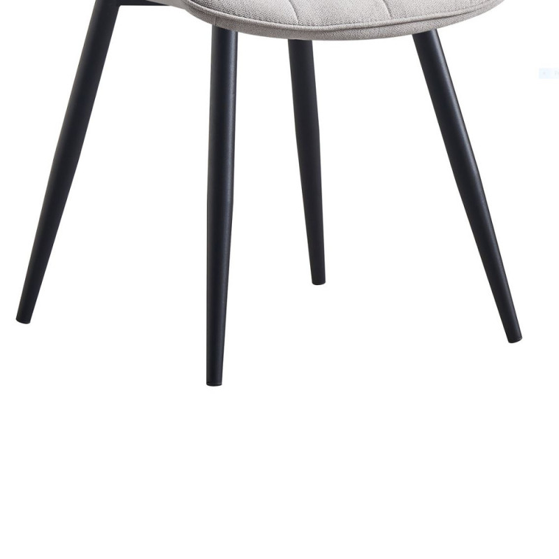Elegants krēsls ar pārstitītiem apmušumiem (#3129)