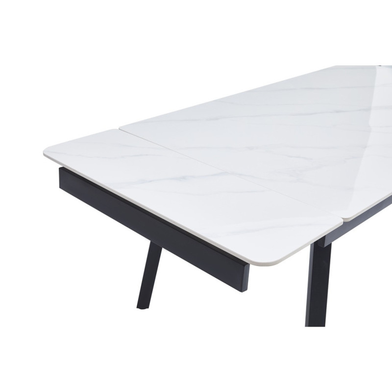 Extendable Table (#3172)