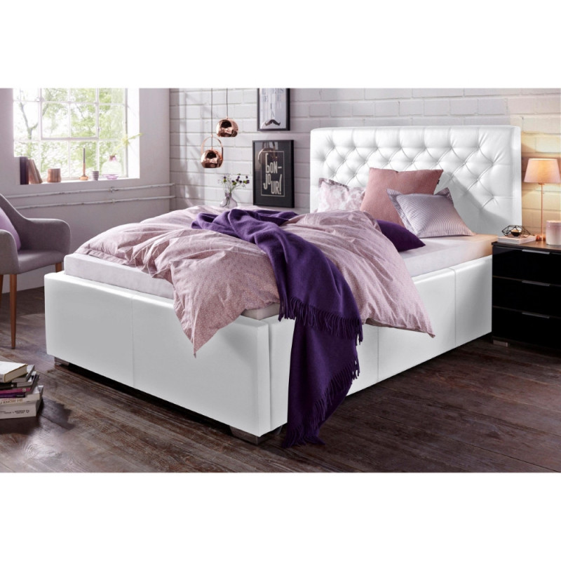 Upholstered bed with quilted headboard (#3272)