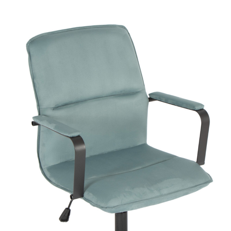 Office chair (#3372)