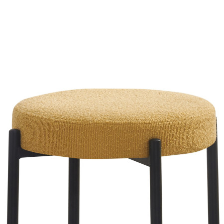 Compact upholstered chair (#3687)