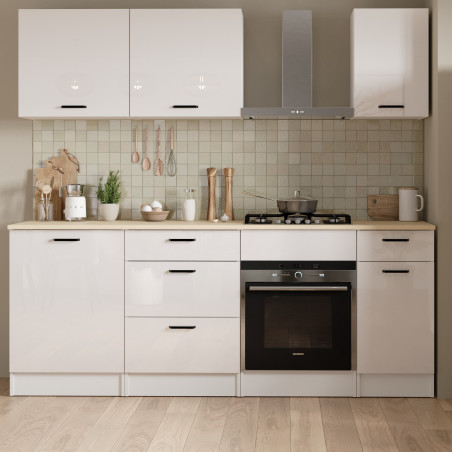 Kitchen element with oven housing (#3675)